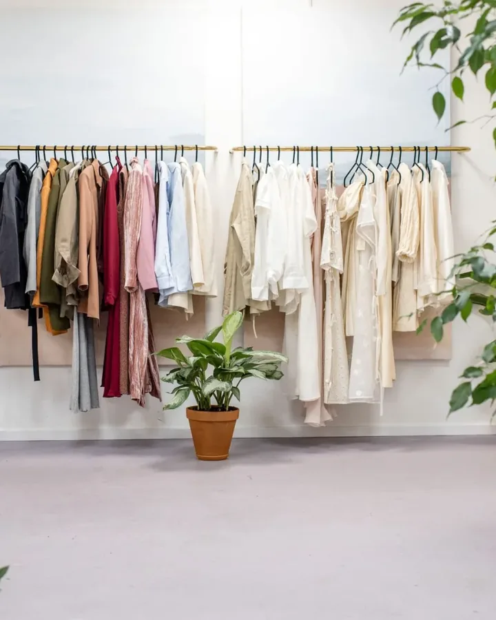 Góc máy may tại Trang Phục Việt Tín